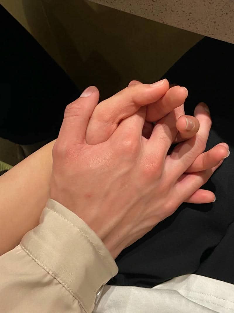 รูปจับมือแฟนน่ารักๆ