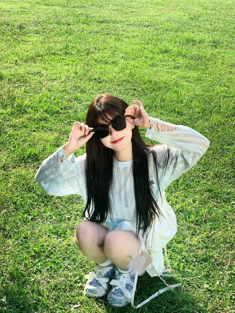 สาวแว่นกับตาหนวด-1