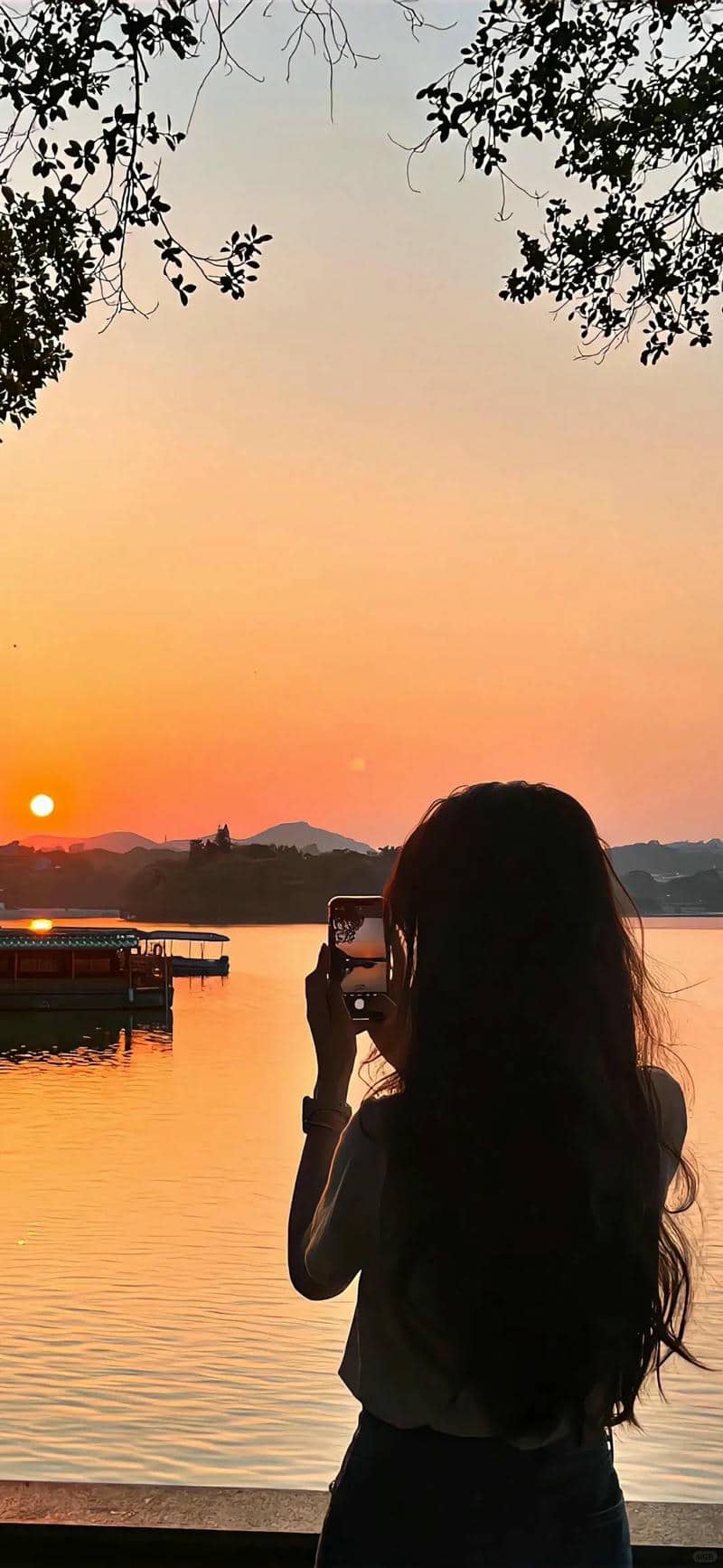 หันหลังถ่ายรูปริมทะเล อาร์ตๆ