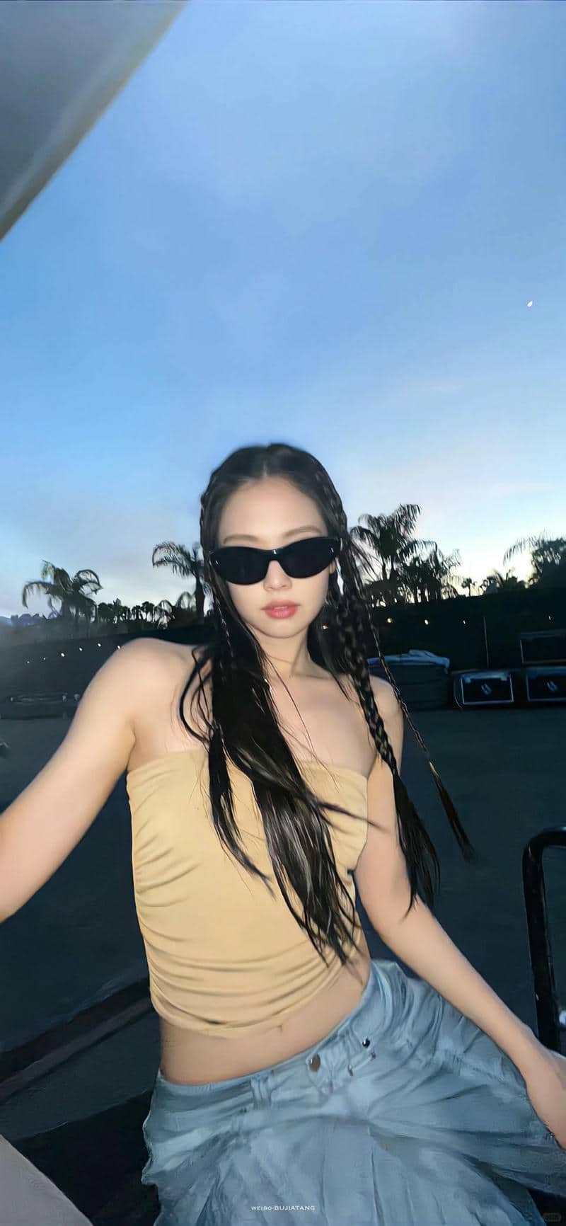 เจนี่ black pink-1