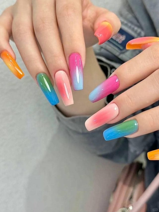 ทาเล็บสีรุ้ง-2