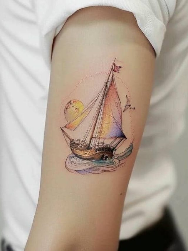 รอยสักเรือใบ มินิมอล