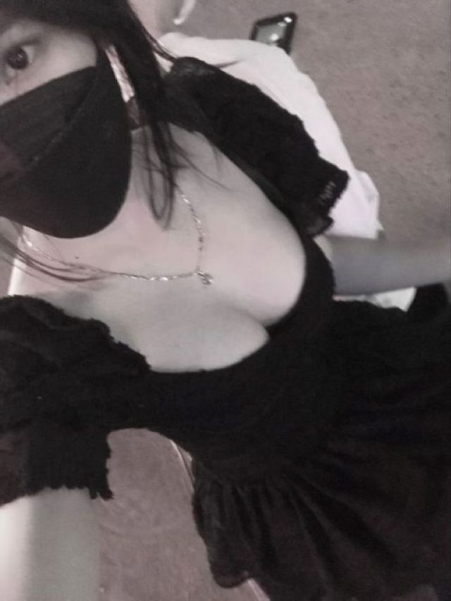 สาวนมใหญ่ใส่บิกินี่-7