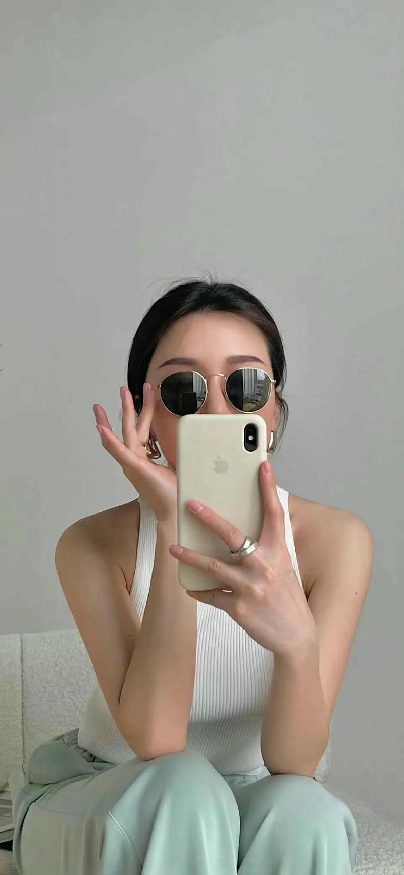 ถ่ายรูปกับกระจก