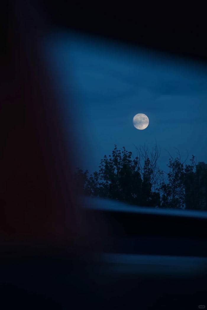 รูปถ่ายดวงจันทร์-4