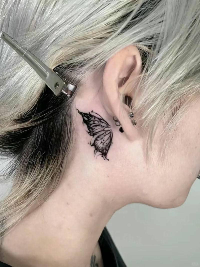 ลายสัก หลังหู