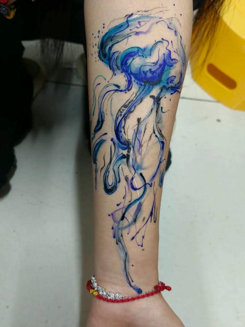 ลายสักแมงกะพรุน