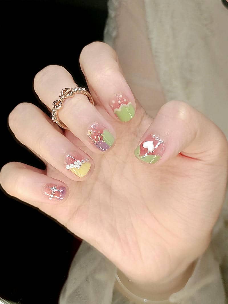 ลายเล็บมินิมอล เกาหลี