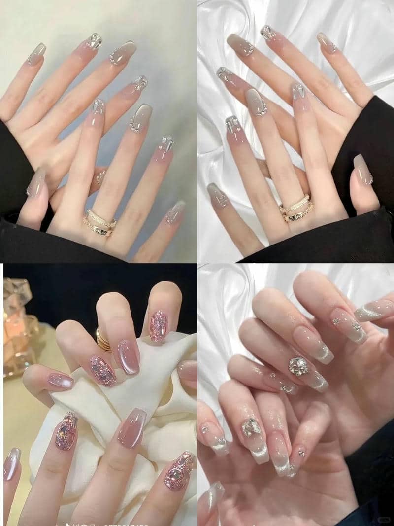 ลายเล็บสีพาสเทล