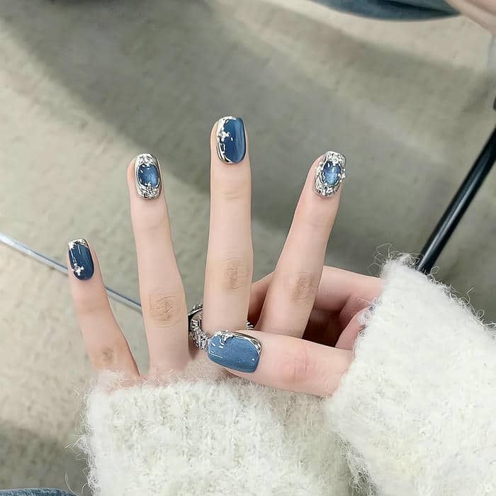 ลายเล็บเจลสีน้ำเงิน