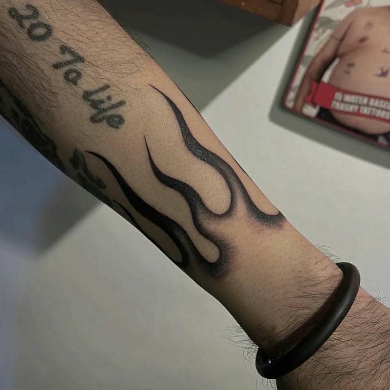 ลายไฟ-1