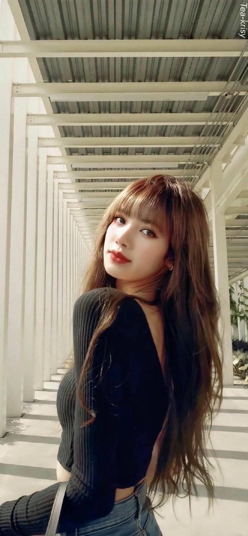ลิซ่า black pink