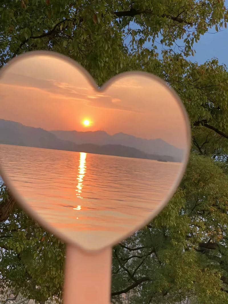 วิธีถ่ายรูปกับกระจก