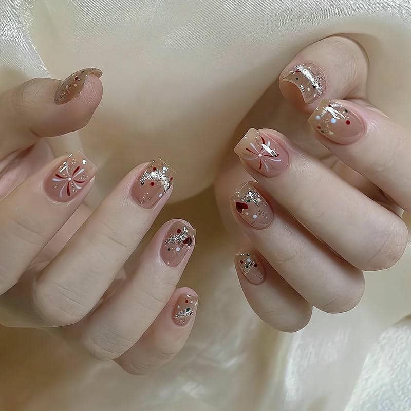 สีเล็บกากเพชรสวยๆ