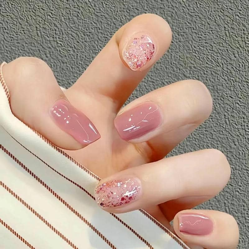 สีเล็บซัมเมอร์