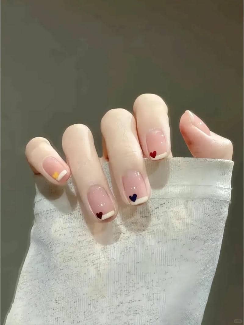 สีเล็บน่ารักๆ