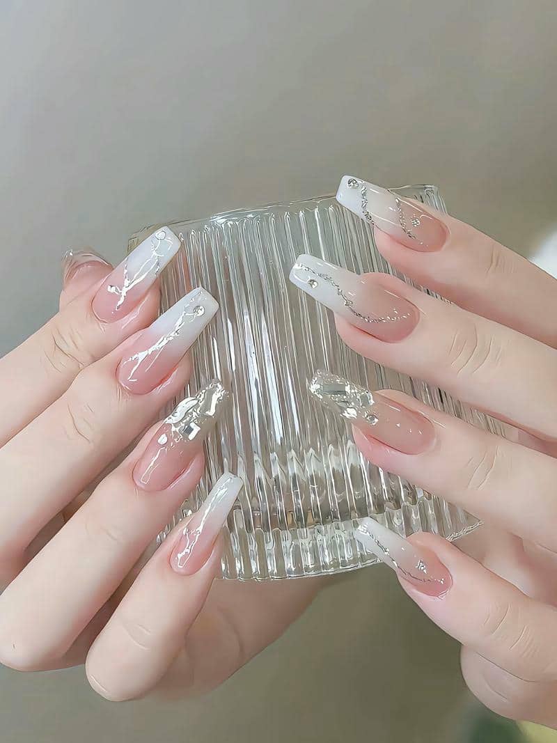 สีเล็บมือสวยๆ