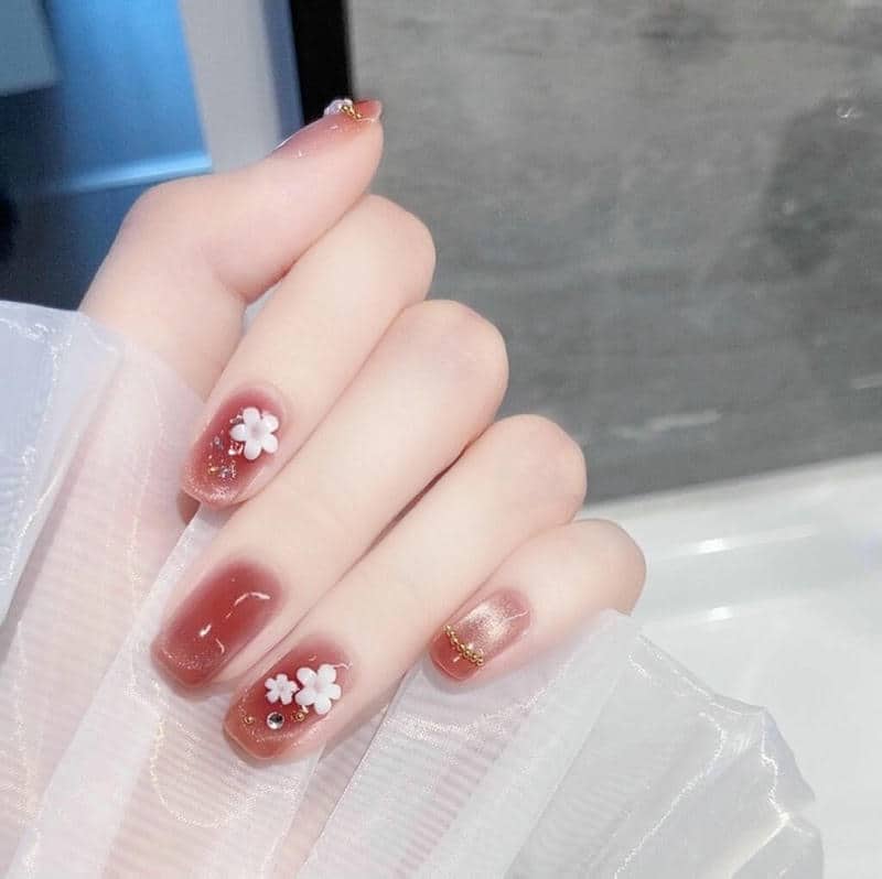 เพ้นเล็บดอกไม้