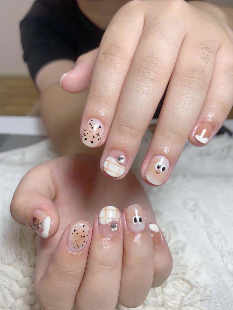 เล็บ