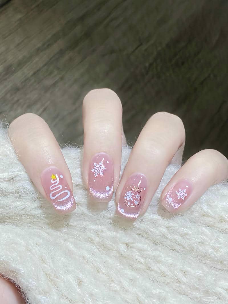 เล็บลายคริสต์มาส