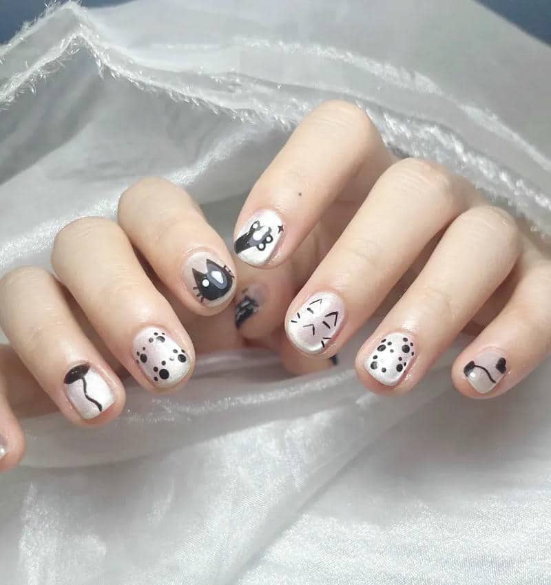เล็บลายแมวดำ-1