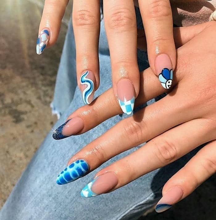 เล็บสีน้ำเงินกากเพชร