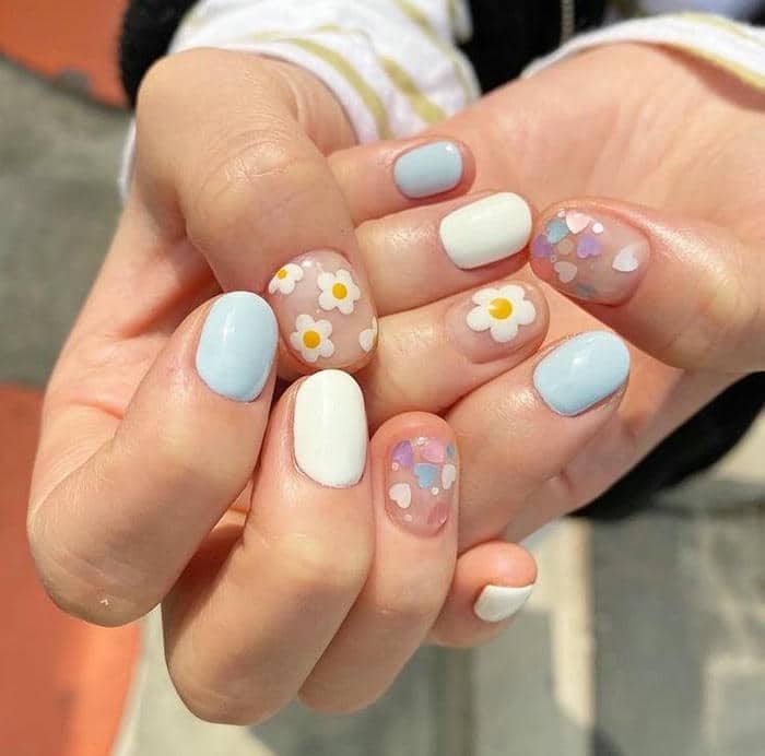เล็บสีพาสเทล น่ารัก