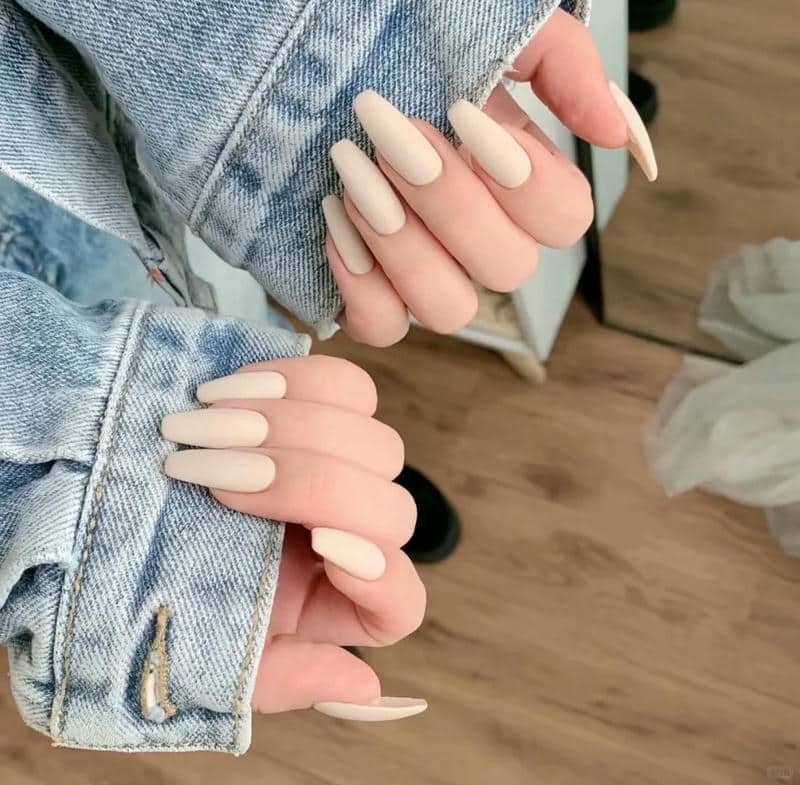 เล็บสีเมทัลลิค-1