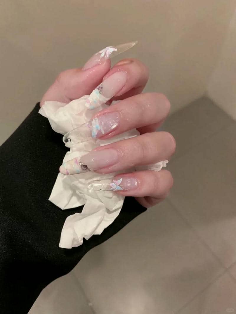 เล็บสีเรนโบว์-2