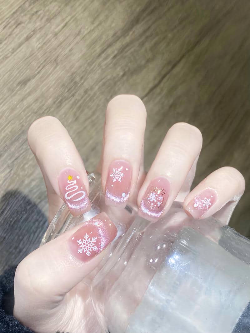 เล็บเจลคริสต์มาส มินิมอล