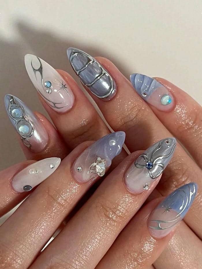 เล็บเจลสวยๆสีน้ำเงิน