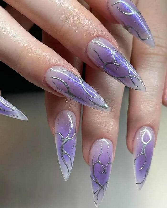 เล็บเจลสีม่วงสวยๆ