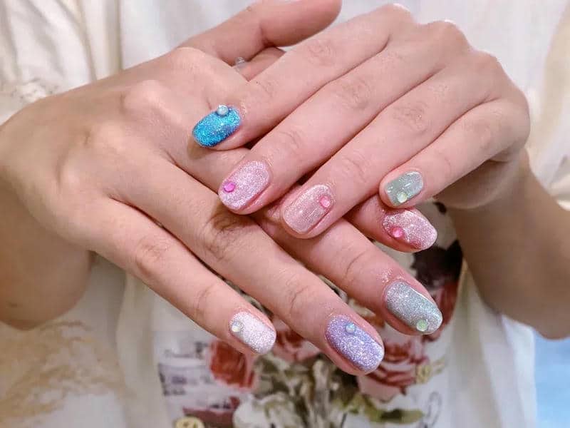เล็บเจลหลายสี