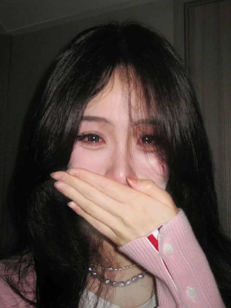 เศร้าผู้หญิงร้องไห้-1