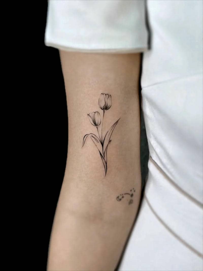รอยสัก ดอกทิวลิป-9