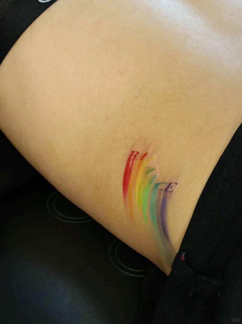 รอยสัก สายรุ้ง-2