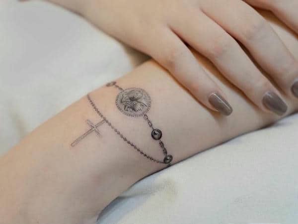 รอยสักรูปกำไลข้อมือ-1