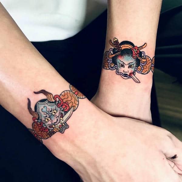 ลายสักข้อมือผู้หญิงสวยๆ