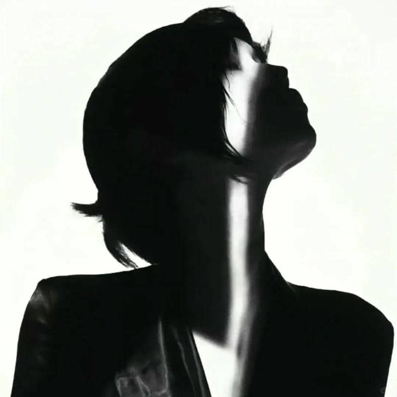 อวาตาร์ขาวดำ (34)