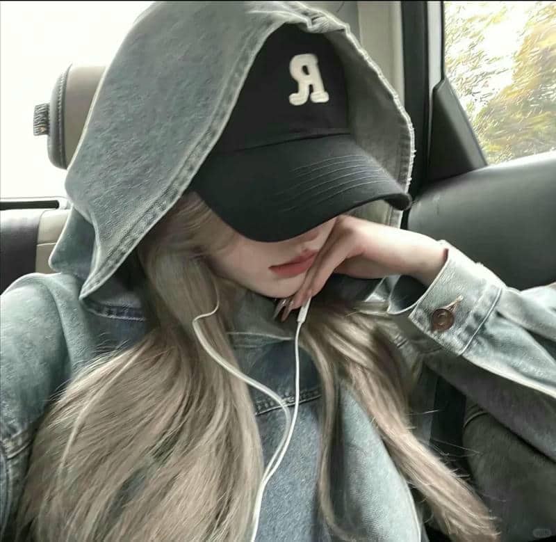 อวาตาร์หญิงที่มีใบหน้าปิดบัง (12)