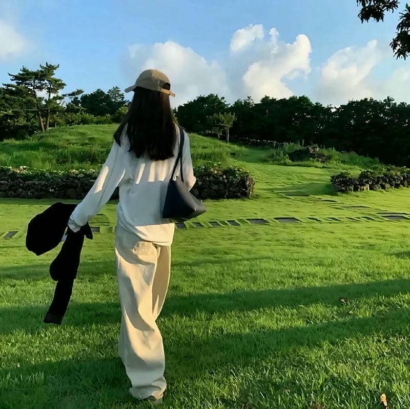 อวาตาร์หญิงที่มีใบหน้าปิดบัง (3)